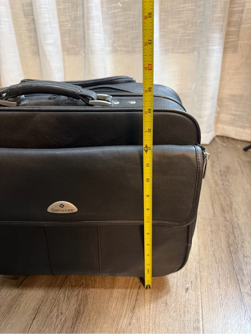Samsonite Black Rolling Laptop Briefcase with Front Pocket
